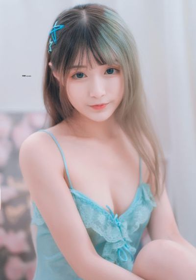 塞尔拉·伯格斯是废柴